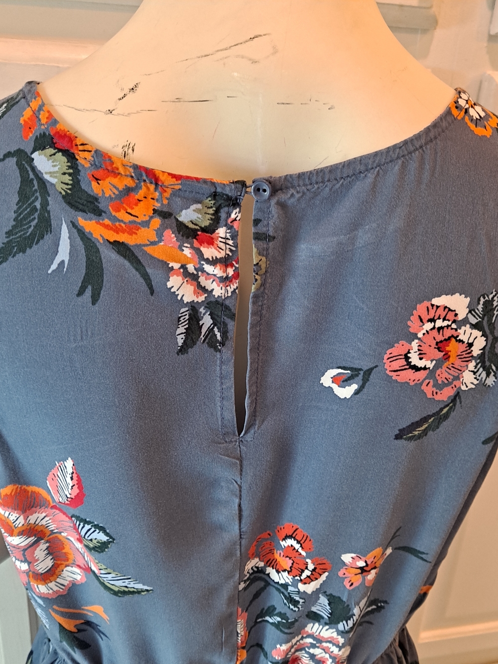 Old Navy M Slate Blue Floral Casual Summer Sleeveless Mini Rayon Dress - Picture 6 of 9
